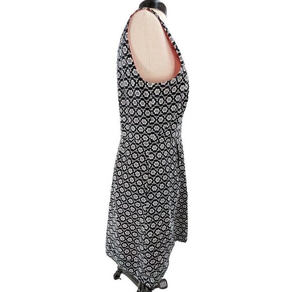 Marck New York Women's Fully Lined Front Zip Fit and Flare Dress Size 8 - Picture 6 of 14